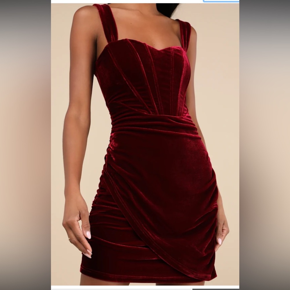 NWT Lulu's Burgundy Velvet Midi Dress